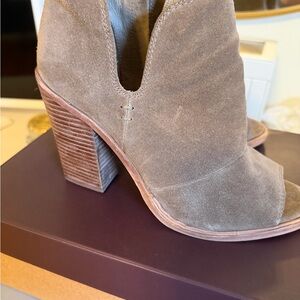 Vince Camuto Suede Open-Toe Ankle Booties in Taupe